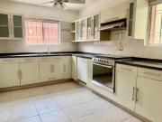 CASA EN VENTA EN LA RIOJA
