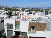 CASA EN VENTA EN LA RIOJA PONIENTE