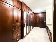 CASA EN VENTA EN LA RIOJA RESIDENCIAL