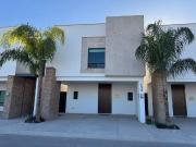 Casa en venta en La Rioja Residencial, Torreón, Coahuila...