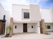 Casa en venta en La Rioja Residencial, Torreón, Coahuila...