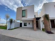 Casa en venta en La Rioja Residencial, Torreón, Coahuila...