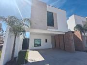 Casa en Venta en La Rioja Residencial, Torreón, Coahuila...