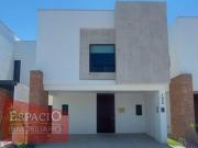 Casa en venta en La Rioja Residencial, Torreón, Coahuila...