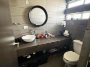 Casa en venta a 5 minutos de la 5 y 10 en La Rioja...