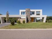 Casa en Venta en La Serena. 3 dormitorios. Pileta