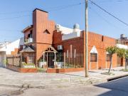 Casa en venta en La Tablada APTO CREDITO