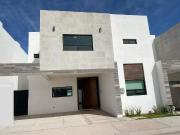 Casa en Venta en La Toscana Residencial, Torreón,...