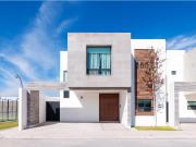 Casa en venta en La Toscana Residencial, Torreón,...