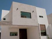 Casa en venta en La Toscana Residencial, Torreón,...