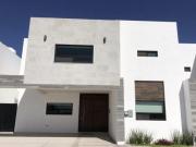 CASA EN VENTA EN LA TOSCANA, TORREÓN COAHUILA