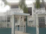 Casa en Venta en La Trigaleña, Valencia Casa en Venta en La Trigaleña, Valencia