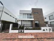 casa en venta en la villita. Cod V6077