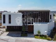 CASA EN VENTA EN LA VISTA GRAND