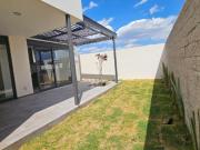 Casa en Venta en La Vista Residencial, 4 Recámaras, 4...