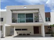 Casa en venta en La Vista Residencial, Querétaro