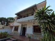 Casa en venta en la Viña Para ser remodelada a su gusto...