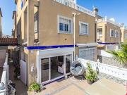 Casa en venta en La Zenia, Alicante Costa Blanca