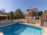 Casa en Venta en La Zubia