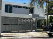 CASA EN VENTA EN LAGOS DEL COUNTRY, ZAPOPAN
