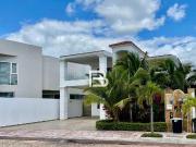 Casa En Venta En Lagos Del Sol Cancun