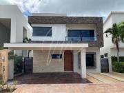 Casa en venta en Lagos del sol, en Cancun