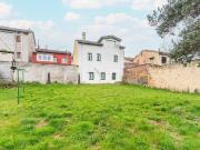 Casa en venta en Langreo, Lada. Venta de edificio en...