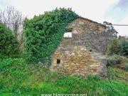 Casa en venta en Laracha. Casa de piedra para restaurar...