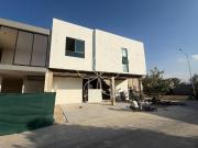 CASA EN VENTA EN LARISSA, SOLARES, ZONA REAL, ZAPOPAN