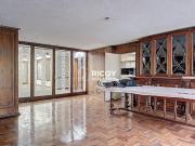 Casa en venta en Las Águilas Casa en venta en Las Águilas