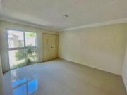 CASA EN VENTA EN LAS ÁGUILAS