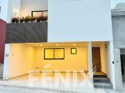 Casa en venta en Las Ánimas –Amplio jardín y estudio...