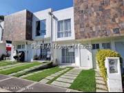 Casa en Venta en Las Canteras, Huixquilucan JL 26 158