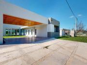 Casa en venta en Las Carolinas 3 dormitorios