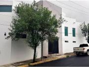 Casa en venta en Las Cumbres, Monterrey, Nuevo León
