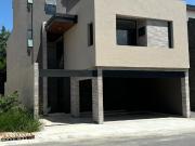 CASA EN VENTA EN LAS ESMERALDAS RESIDENCIAL CARRETERA...