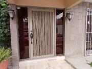 CASA EN VENTA EN LAS FUENTES