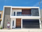 CASA EN VENTA EN LAS PALMAS GREEN, MEDELLIN DE BRAVO,...