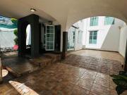 CASA EN VENTA EN LAS REYNAS