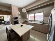 RESIDENCIA EN LAS VILLAS
