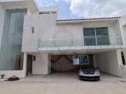 Casa en venta en Lázaro Cárdenas