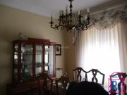 Casa en venta en León, Armunia. Casa con 2 viviendas en...