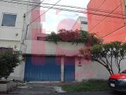 CASA EN VENTA EN LETRÁN VALLE CON AMPLIO TERRENO