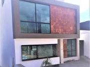 Casa en venta en Linda Vista Tres Marías