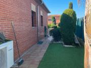 Casa en venta en Llambilles. CASA UNIFAMILIAR AÏLADA A...
