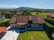 Casa en venta en Llanera. Chalet premium independiente...