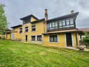 Casa en venta en Llanes, Llanes Pueblo. Gran propiedad...