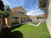Casa en venta en LO BARNECHEA