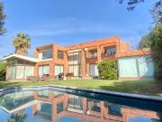 Casa en venta en LO BARNECHEA