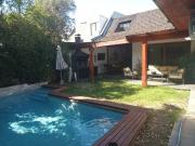Casa En Venta En Lo Barnechea Con Piscina Y Terraza